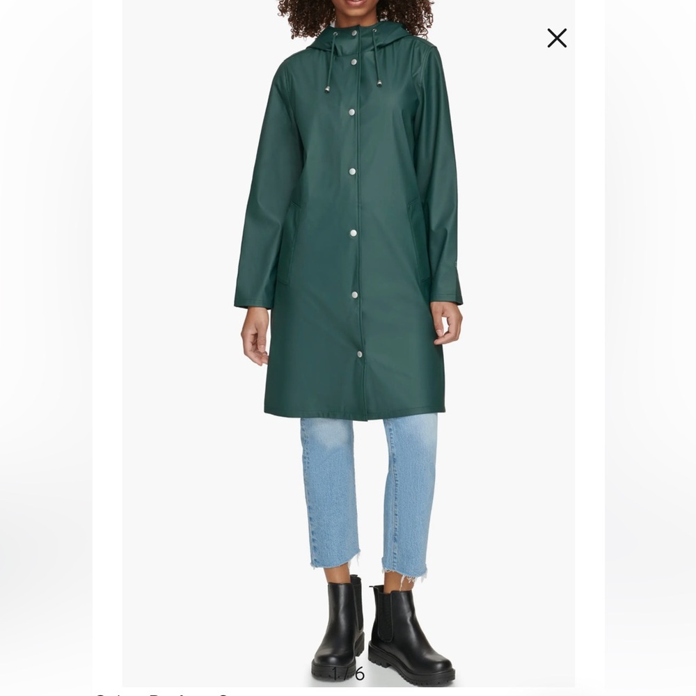 Levi’s hooded water resistant jacket